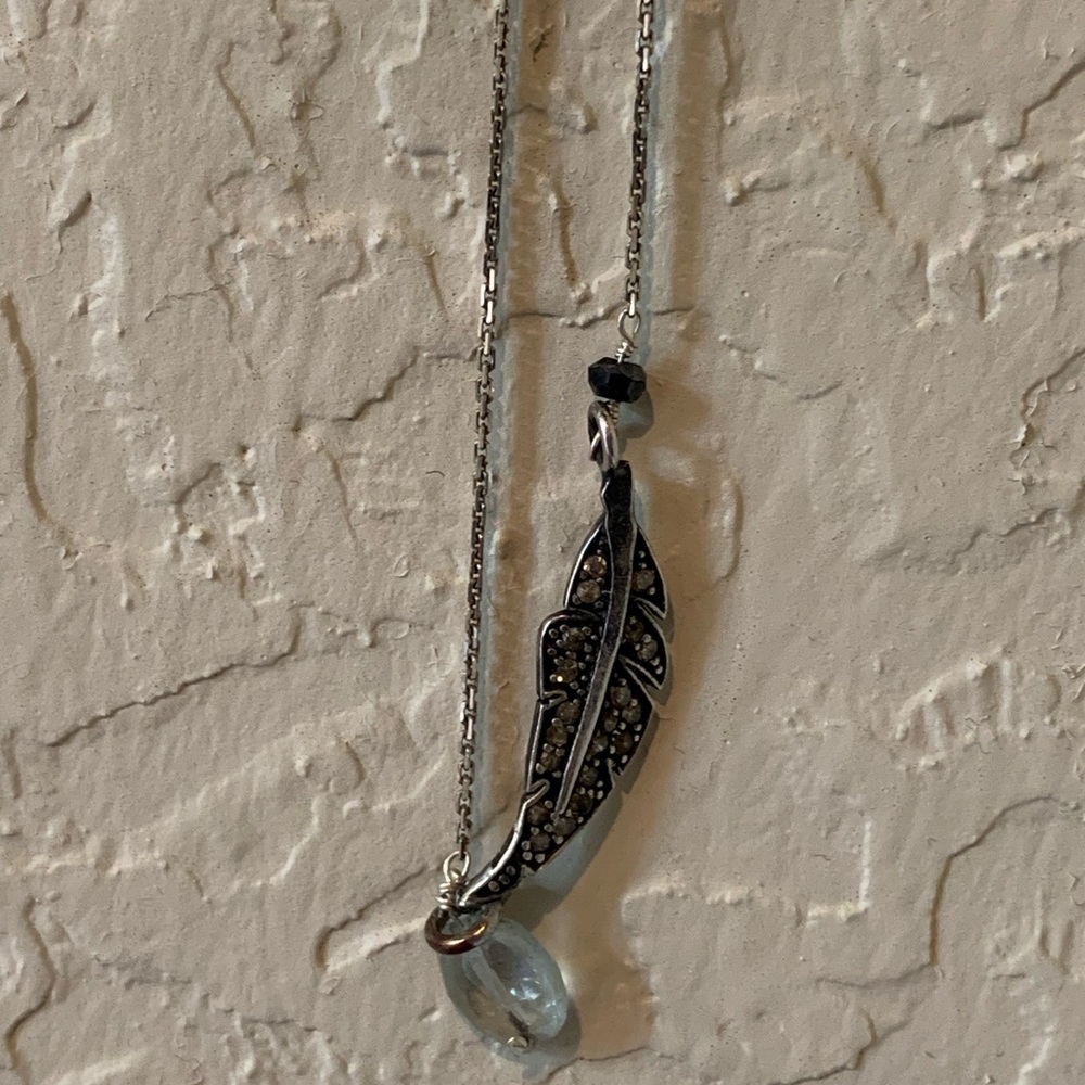 Lariat Diamond Leaf Necklace - Picture 5 of 10